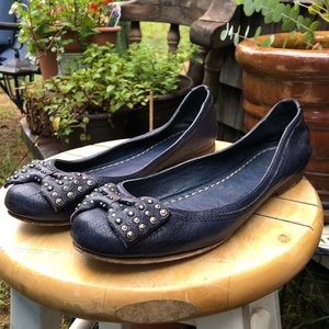 Frye leather flats